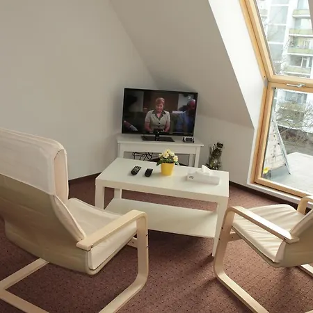 Kln Apartment *